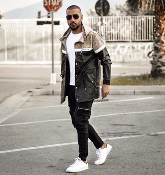 С чем носить черный дождевик мужчине