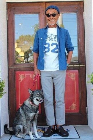 Какие джинсовые рубашки носить с черными сандалиями мужчине