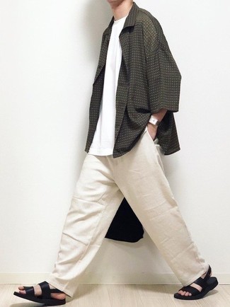 С чем носить черные сандалии мужчине