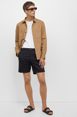 С чем носить черные сандалии мужчине