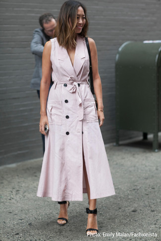 С чем носить черные сатиновые босоножки на каблуке