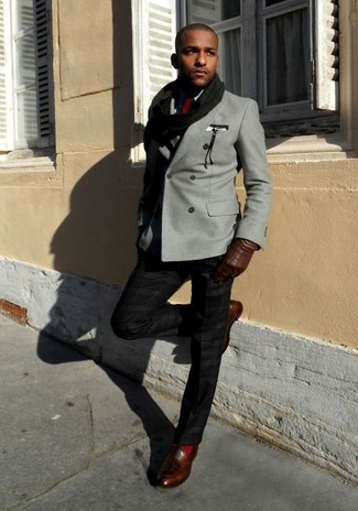 С чем носить черный шарф мужчине