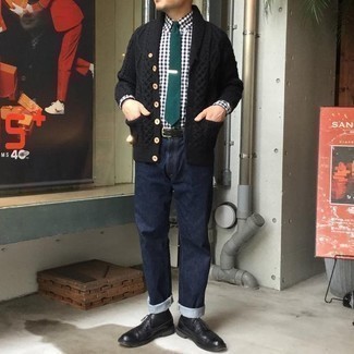 С чем носить черный кардиган с отложным воротником мужчине