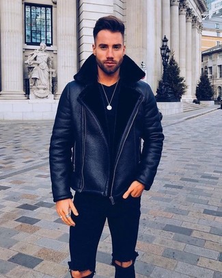 Как носить черную короткую дубленку с черными джинсами мужчине