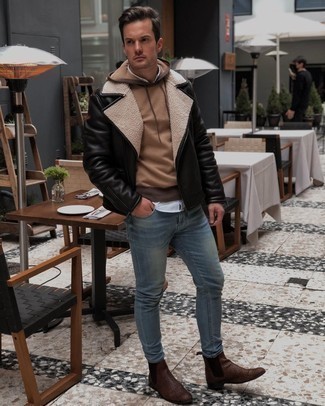 Какой худи носить с черной короткой дубленкой мужчине