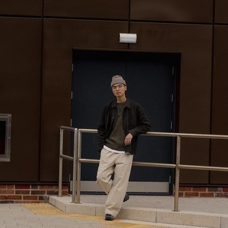 С чем носить черную куртку-рубашку мужчине