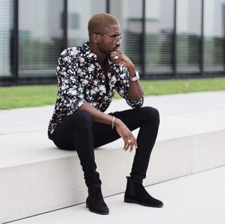 С чем носить черную рубашку мужчине весна