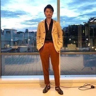 С чем носить черную рубашку мужчине лето