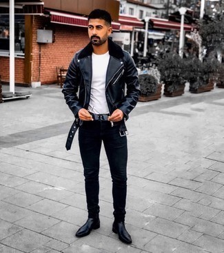 Какие косухи носить с черными зауженными джинсами мужчине