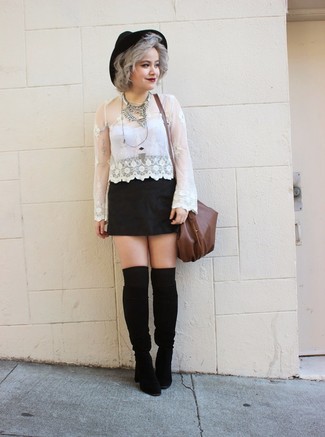 С чем носить черные носки женщине