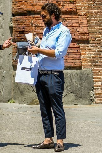 С чем носить черный кожаный ремень с шипами мужчине