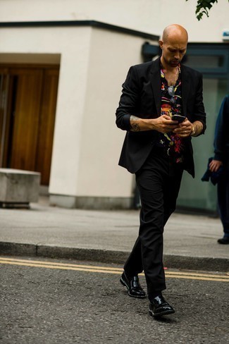 С чем носить черный замшевый ремень мужчине