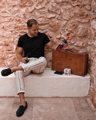 С чем носить черные замшевые мокасины мужчине