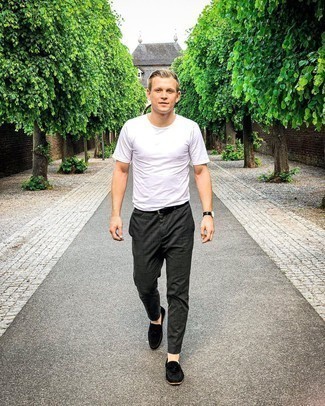 С чем носить черные замшевые лоферы с кисточками