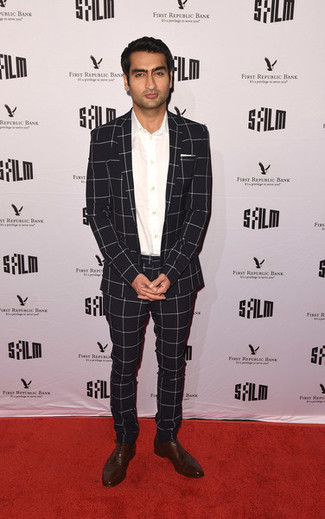 Какие броги носить с черным костюмом