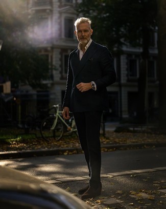 С чем носить черный костюм