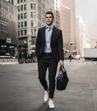 С чем носить черный костюм