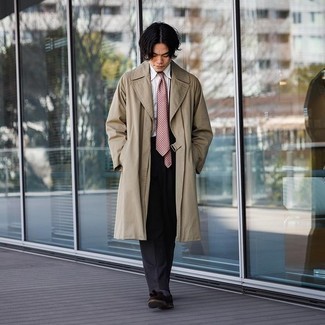 Какие лоферы носить с черным костюмом