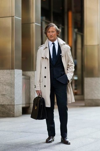 Какие оксфорды носить с черным костюмом