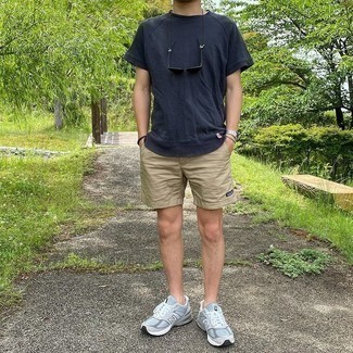 С чем носить черные солнцезащитные очки мужчине