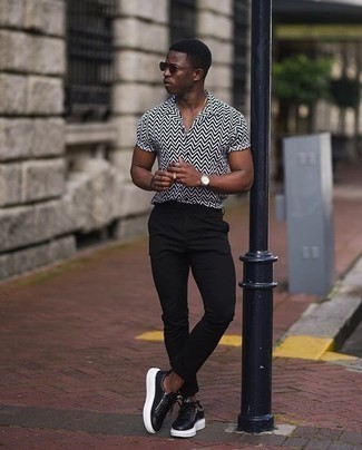 С чем носить черные солнцезащитные очки мужчине