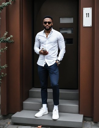 С чем носить черные солнцезащитные очки мужчине