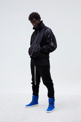 Какие бомберы носить с черными спортивными штанами мужчине