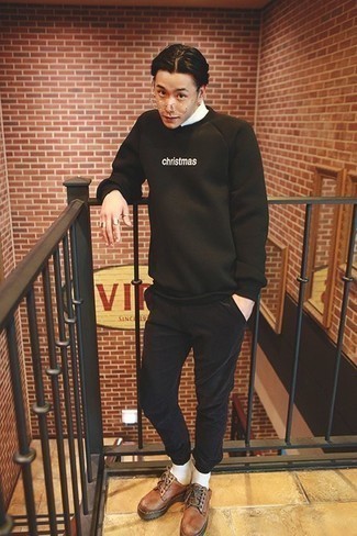 Какие туфли дерби носить с черным свитшотем