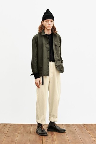 С чем носить черную футболку подросткам мужчине