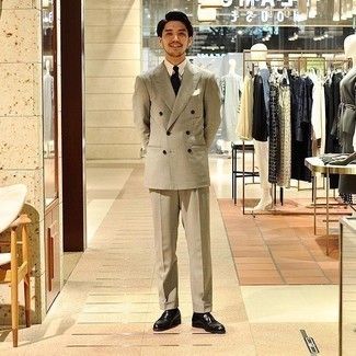 С чем носить черный галстук мужчине