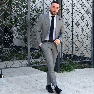 С чем носить черный галстук мужчине