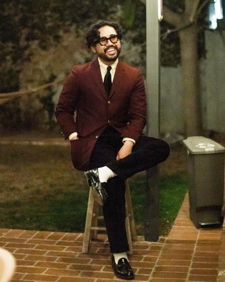 С чем носить черный галстук мужчине