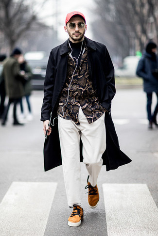 Какие водолазки носить с черным плащом мужчине