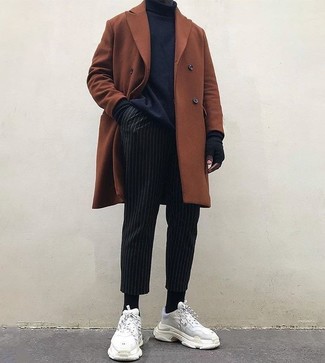 Какие кроссовки носить с черной водолазкой мужчине