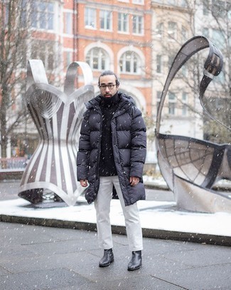 Как носить черную водолазку с черным пуховиком мужчине