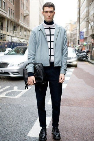 Как носить черную водолазку с белым свитером с круглым вырезом в клетку мужчине