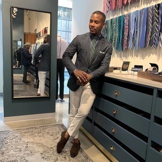 С чем носить черный пиджак в вертикальную полоску мужчине