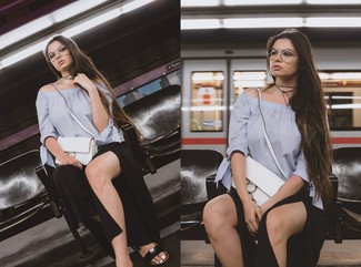 С чем носить черные широкие брюки