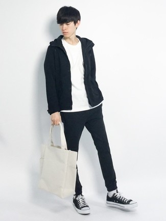 С чем носить черную ветровку мужчине