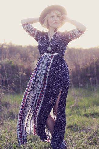 С чем носить черную шерстяную шляпу женщине