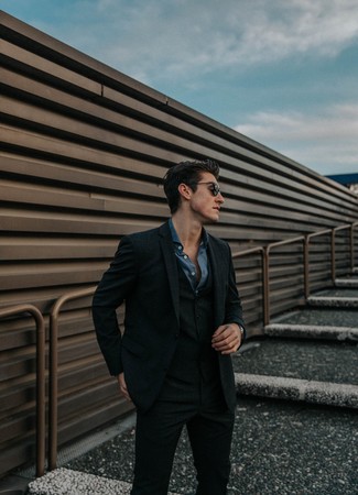 С чем носить черный шерстяной костюм-тройку