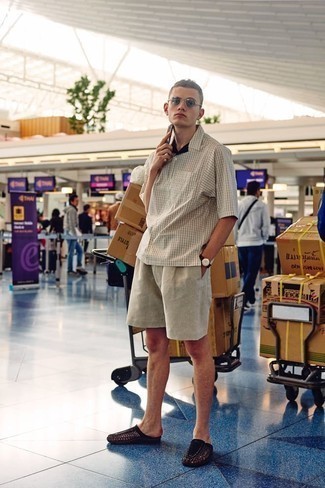 С чем носить черные плетеные лоферы мужчине