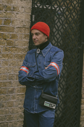 С чем носить черный свитер с воротником на молнии мужчине