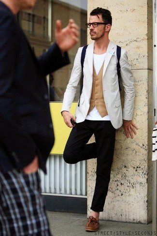 Как носить пиджак с мокасинами мужчине