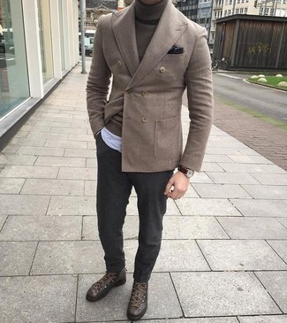 Как носить пиджак с высокими кедами мужчине