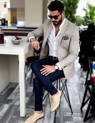 Как носить пиджак с зауженными джинсами мужчине