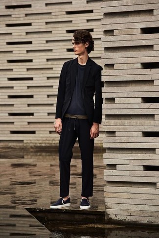 Как носить пиджак с слипонами мужчине