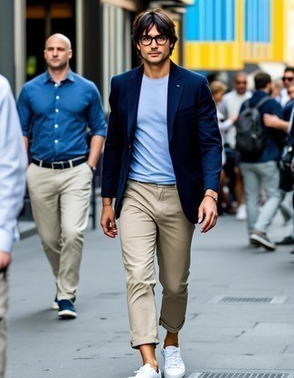 Как носить пиджак с футболкой мужчине