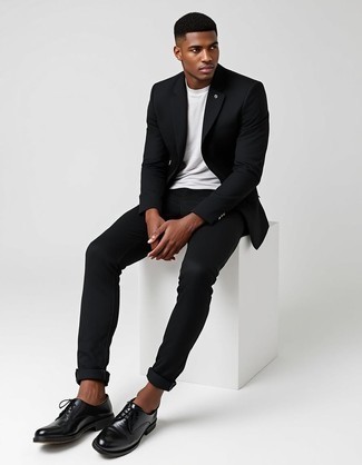 Как носить пиджак с футболкой мужчине