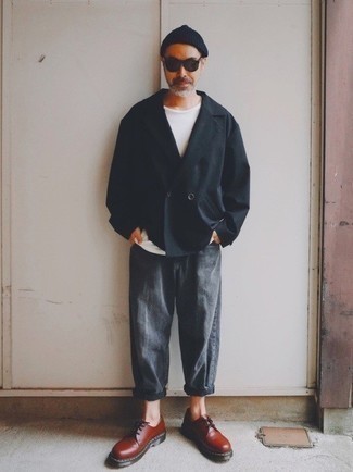 Как носить пиджак с футболкой мужчине весна